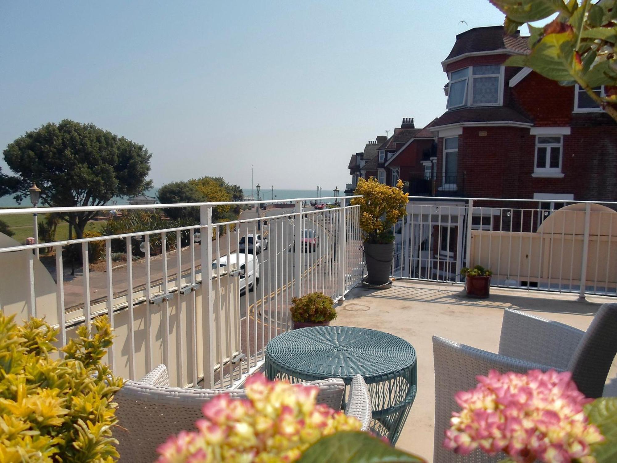 The New England Eastbourne Exterior foto